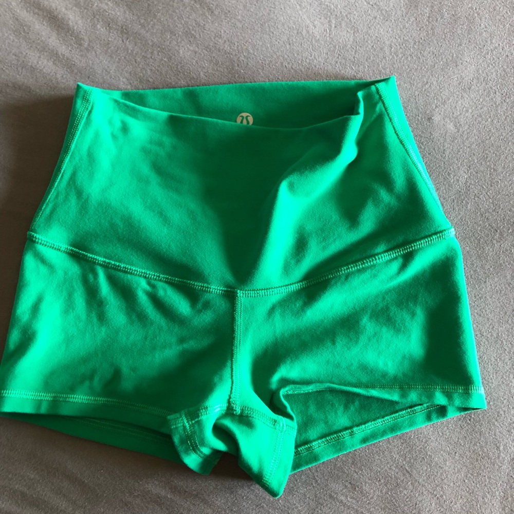 Lululemon wunder under shorts